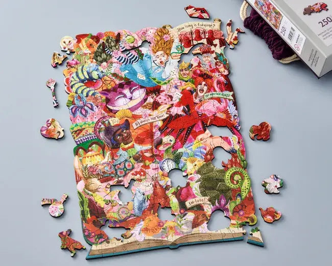 Alice in Wonderland: 250 pieces - Wentworth jigsaw puzzle