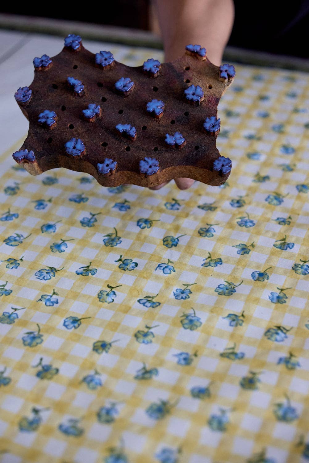 Hand Block Printed Greeting Card - GC Gingham Alaska