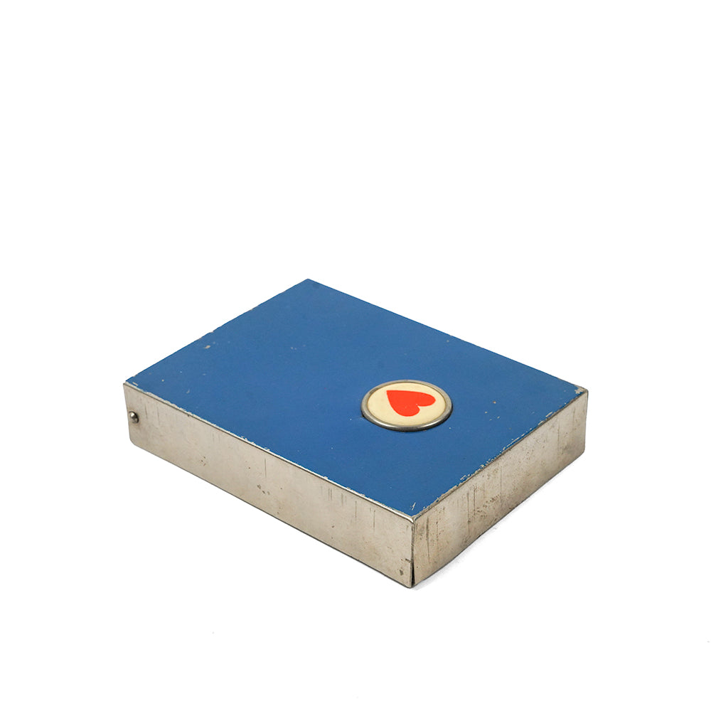 Metal playing card holder with red heart trump 1930s Hoyle's of Oxford