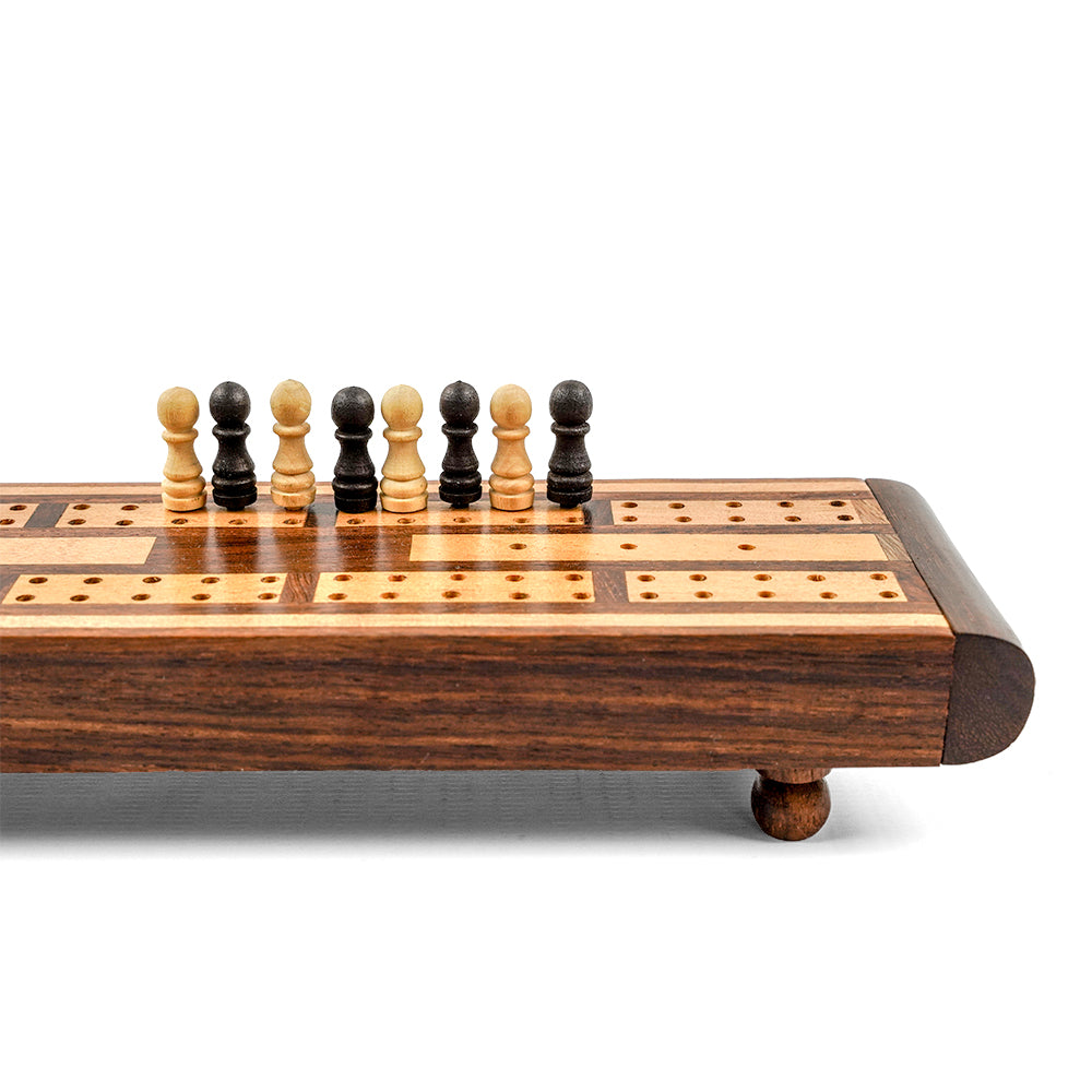 Wooden cribbage board with feet