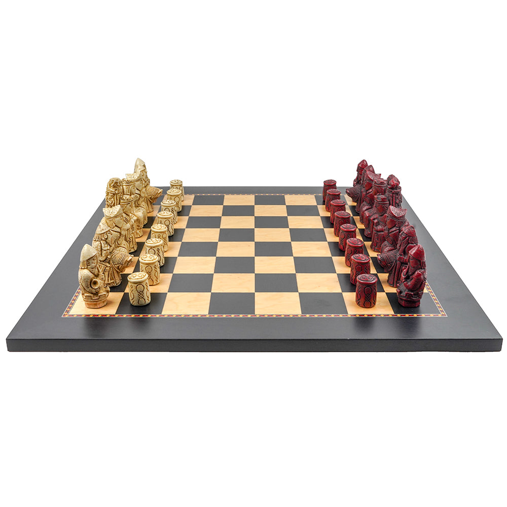 Medieval chess pieces: Cardinal red