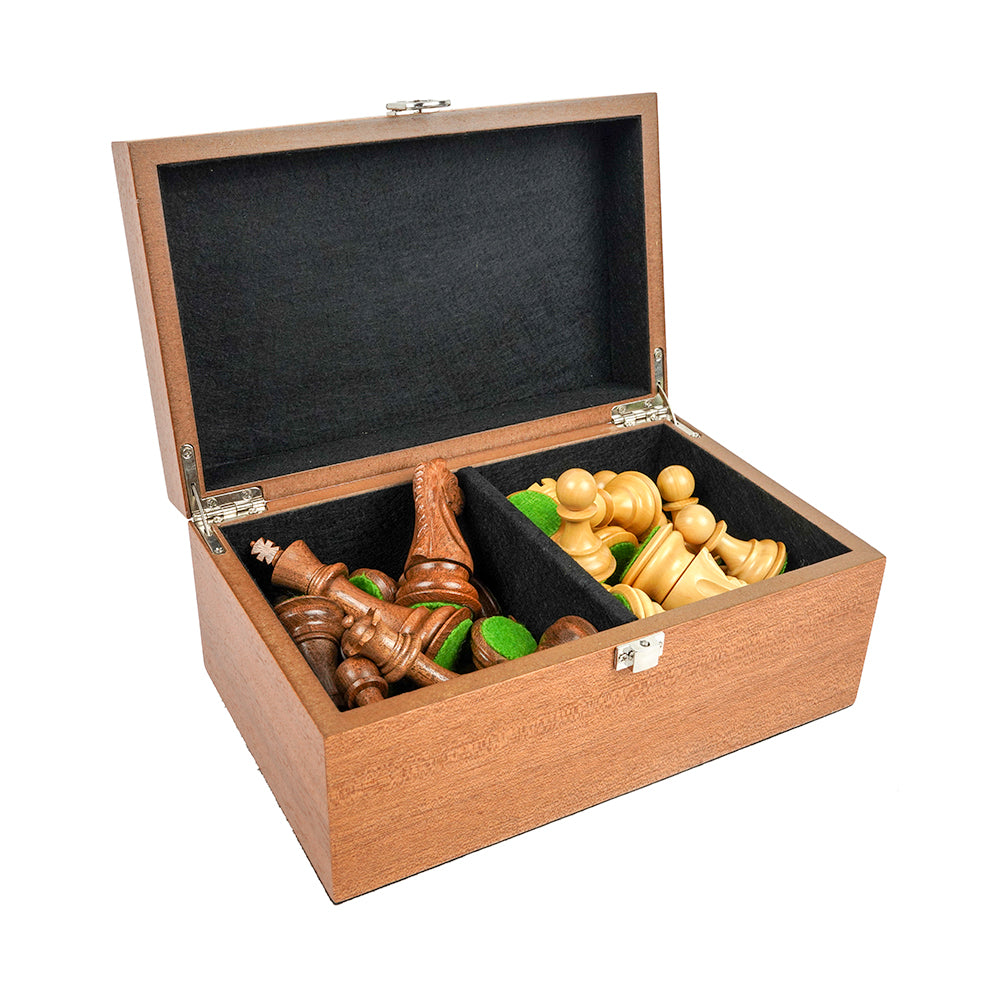 Queen's chess pieces: 4" Staunton style in weighted boxwood and acacia