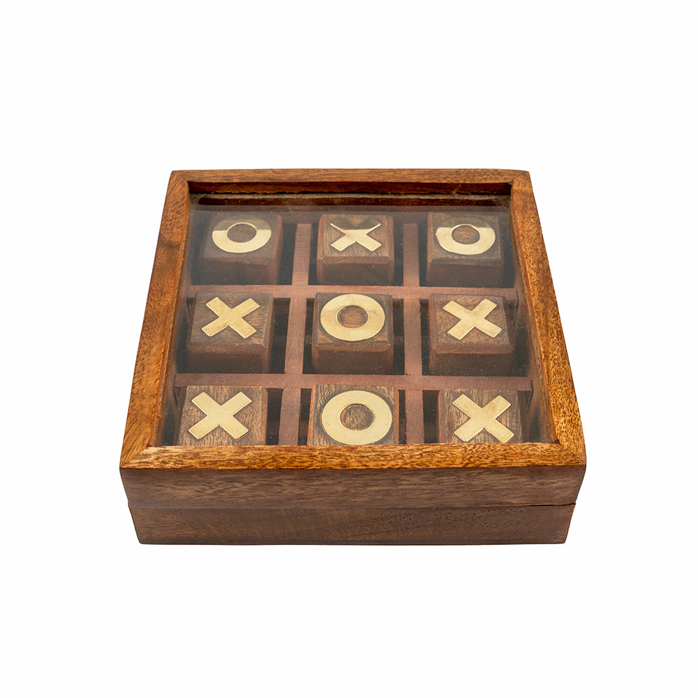 Wooden Noughts & Crosses (Magnetic Lid)