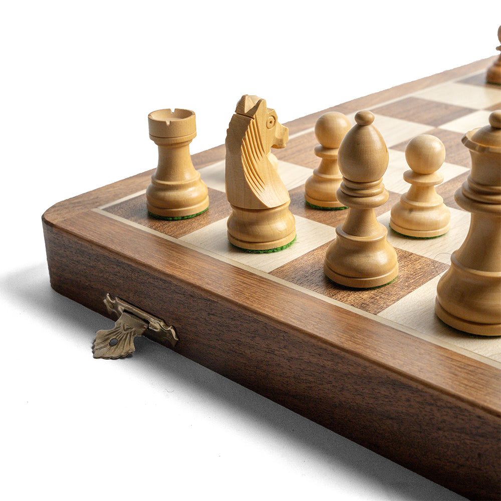 Woodstock folding chess set: Sheesham and maple