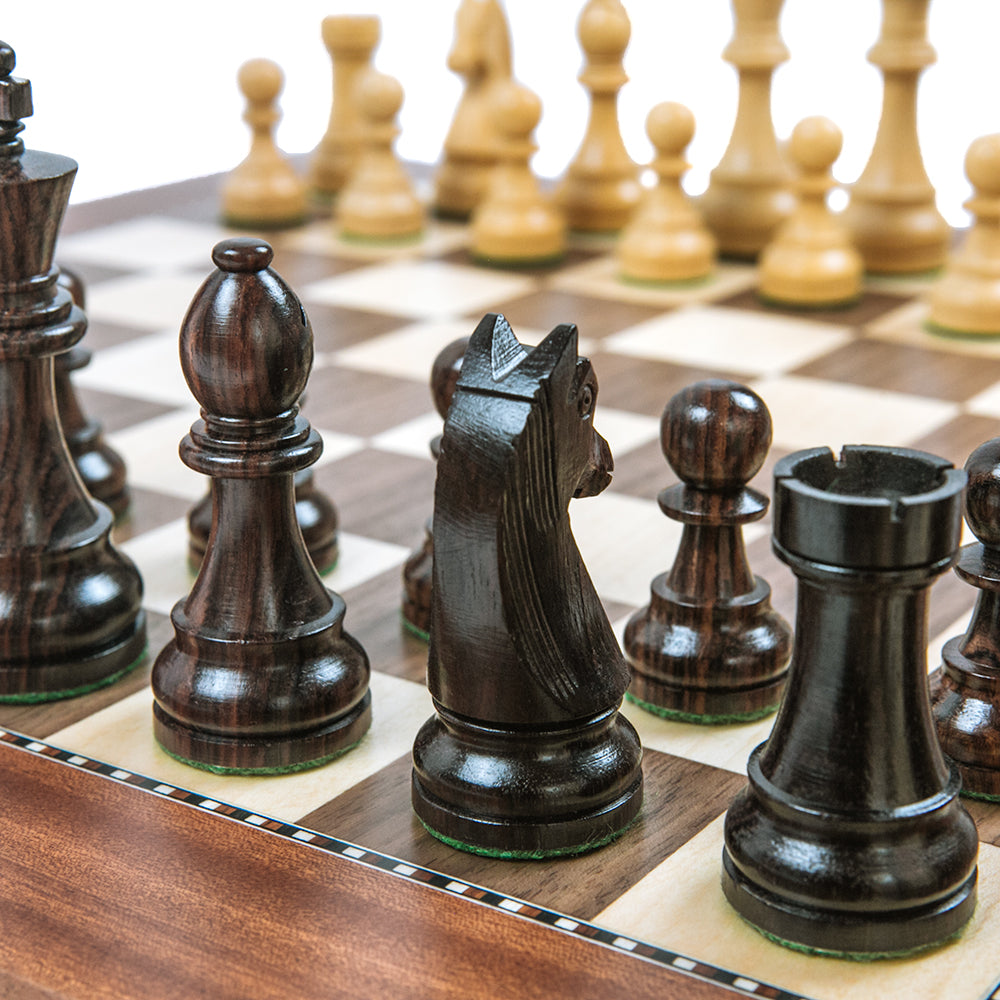 Magdalen chess board: walnut and sycamore with decorative frieze border