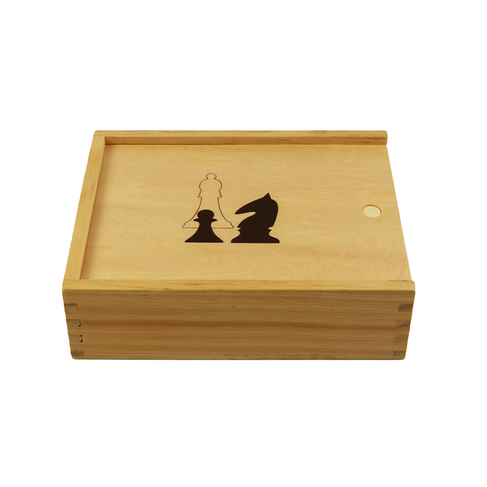Keble chess pieces: Staunton style in unweighted birch wood