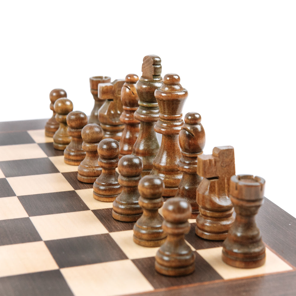 Keble chess pieces: Staunton style in unweighted birch wood