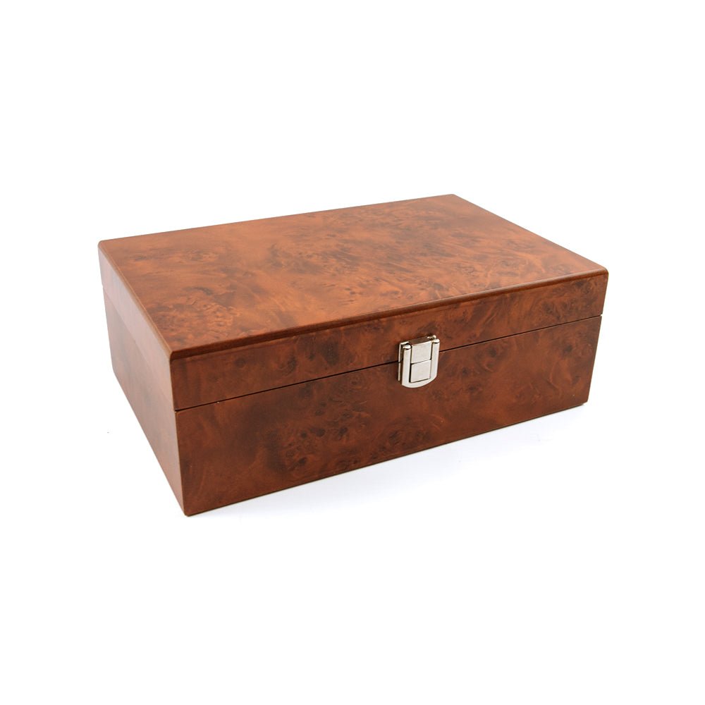 Pembroke chess pieces: Staunton style in double-weighted rosewood and boxwood