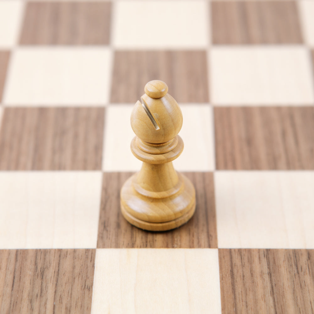 Merton chess pieces: Staunton style in double-weighted sheesham and boxwood