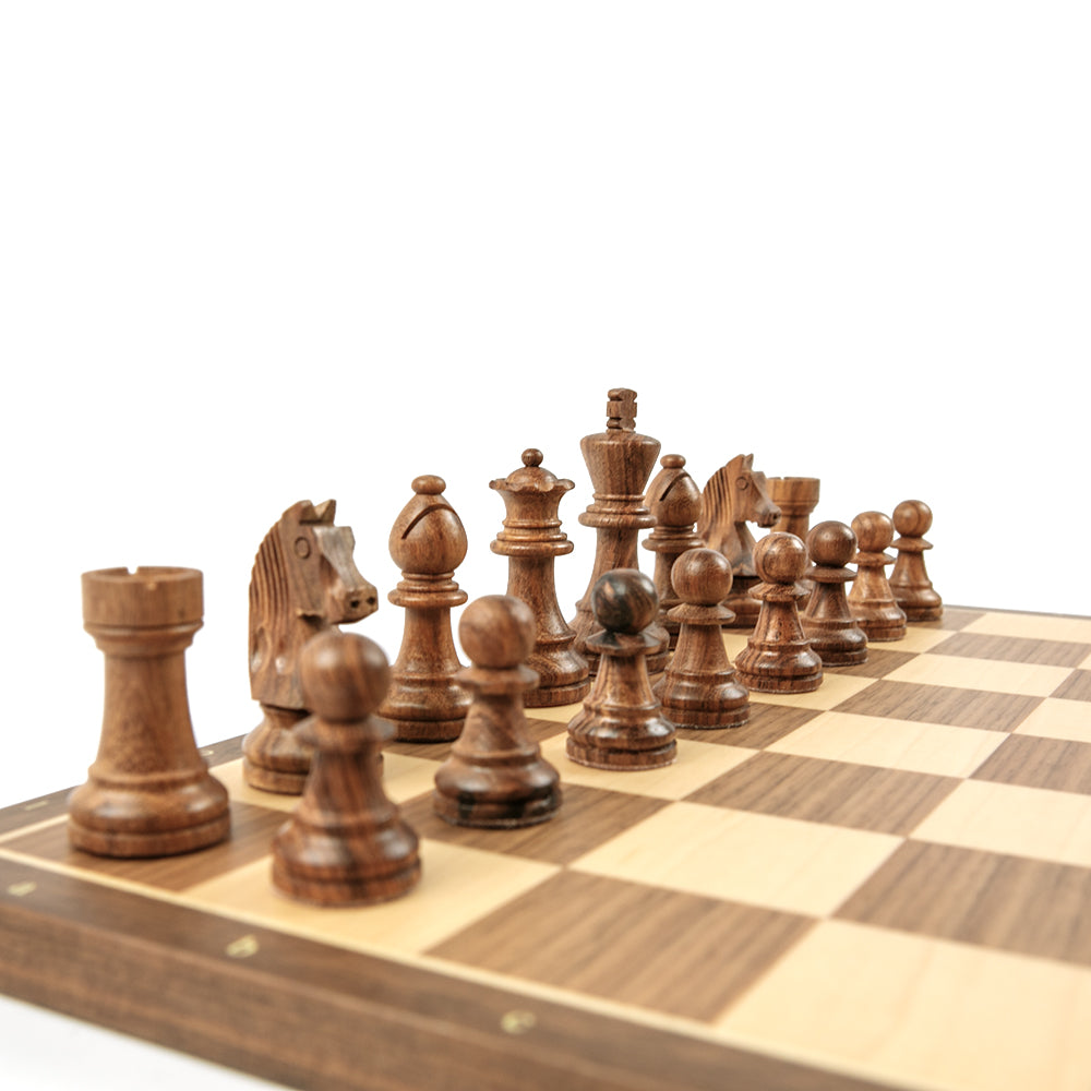 Merton chess pieces: Staunton style in double-weighted sheesham and boxwood