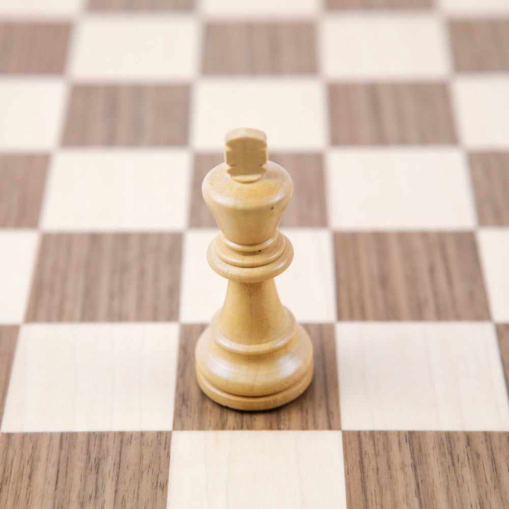 Merton chess pieces: Staunton style in double-weighted sheesham and boxwood