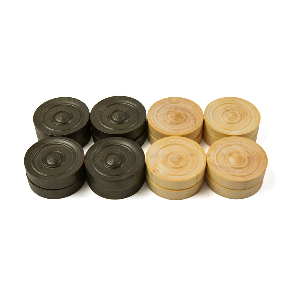 Set of 24 boxwood draughts