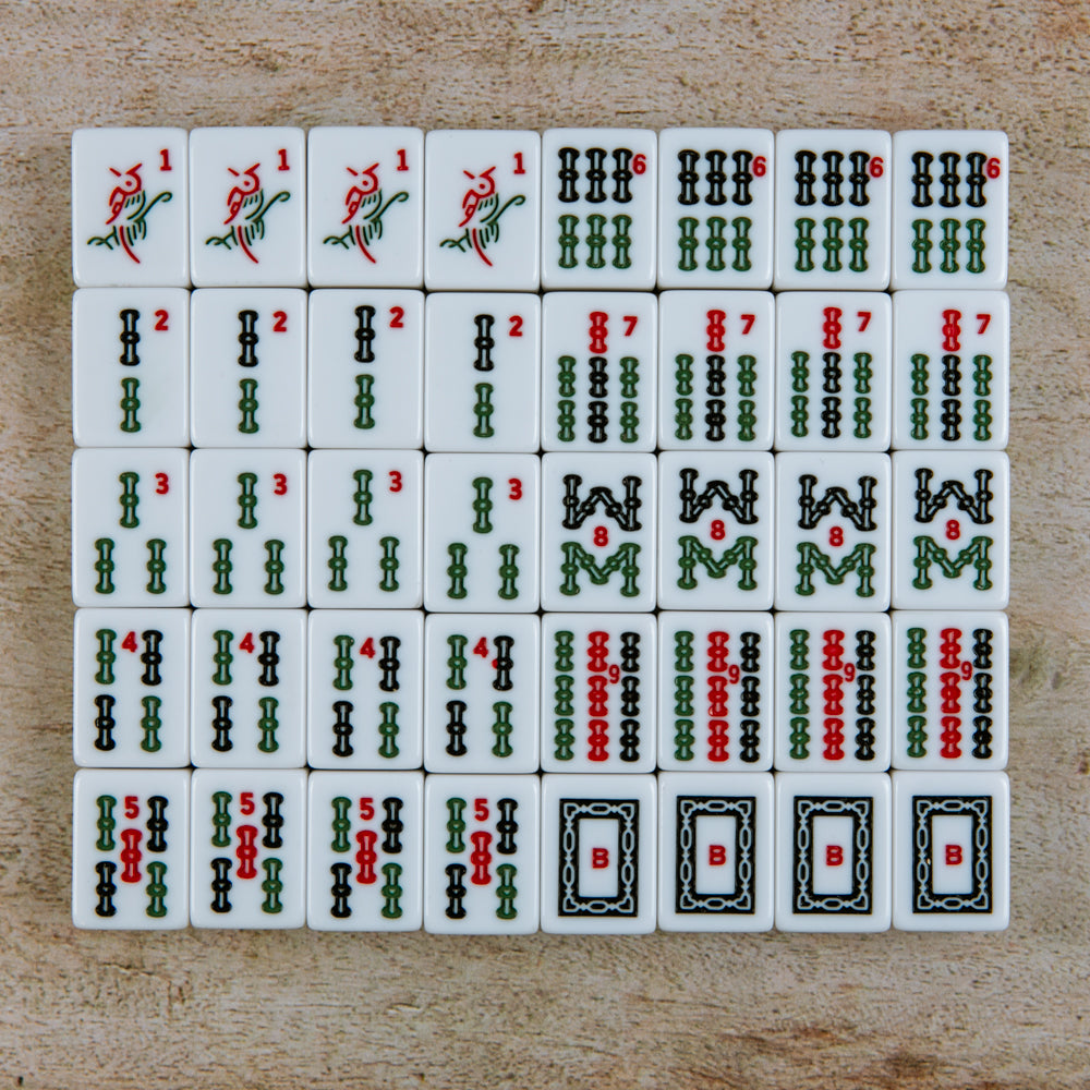 Varnished wooden case mah jong set (acrylic tiles)