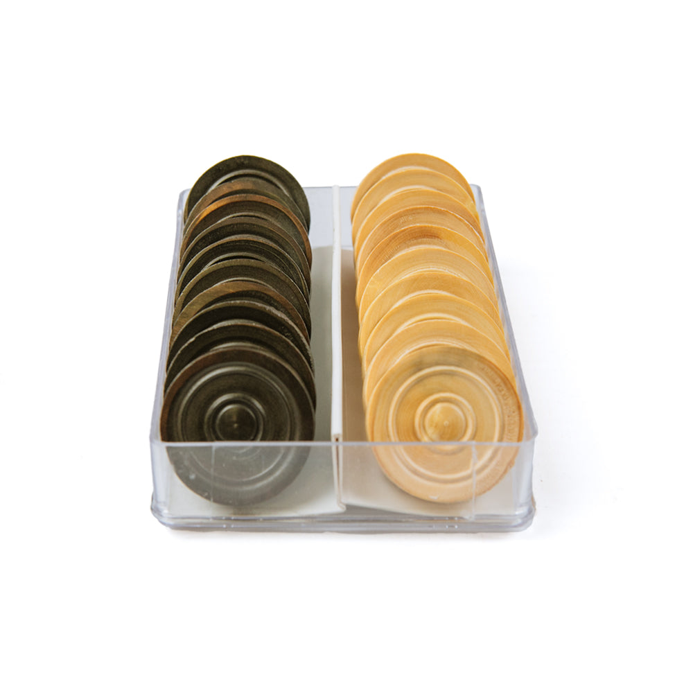 Set of 24 boxwood draughts