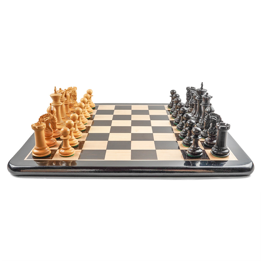 Christ Church chess pieces: Staunton style in double-weighted ebony and boxwood