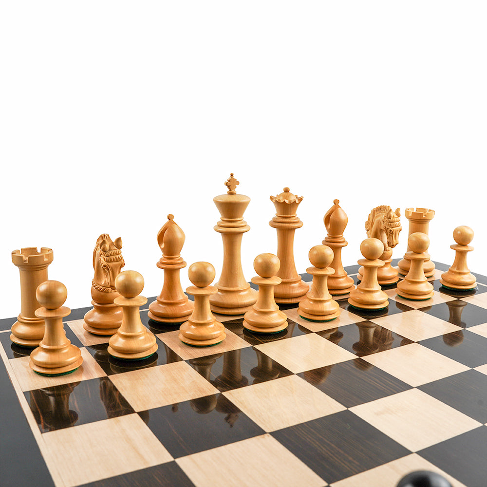 Christ Church chess pieces: Staunton style in double-weighted ebony and boxwood