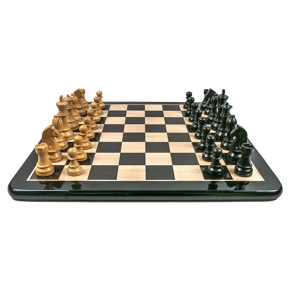 Kingston chess board: ebony and maple
