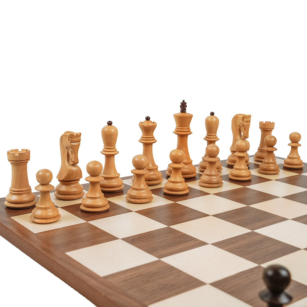 Linacre chess pieces: Russian Staunton style in triple-weighted rosewood and boxwood