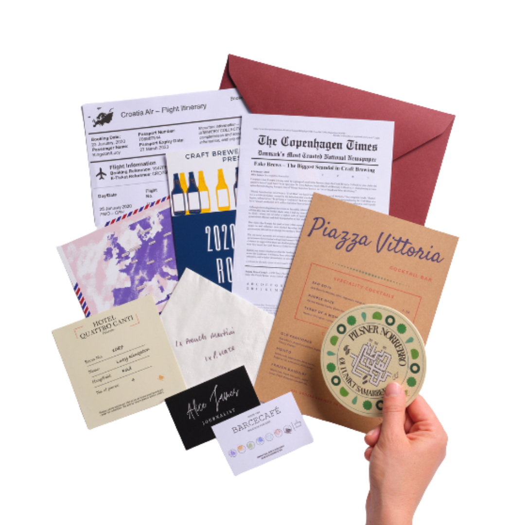 The Missed Flight: an escape room in an envelope