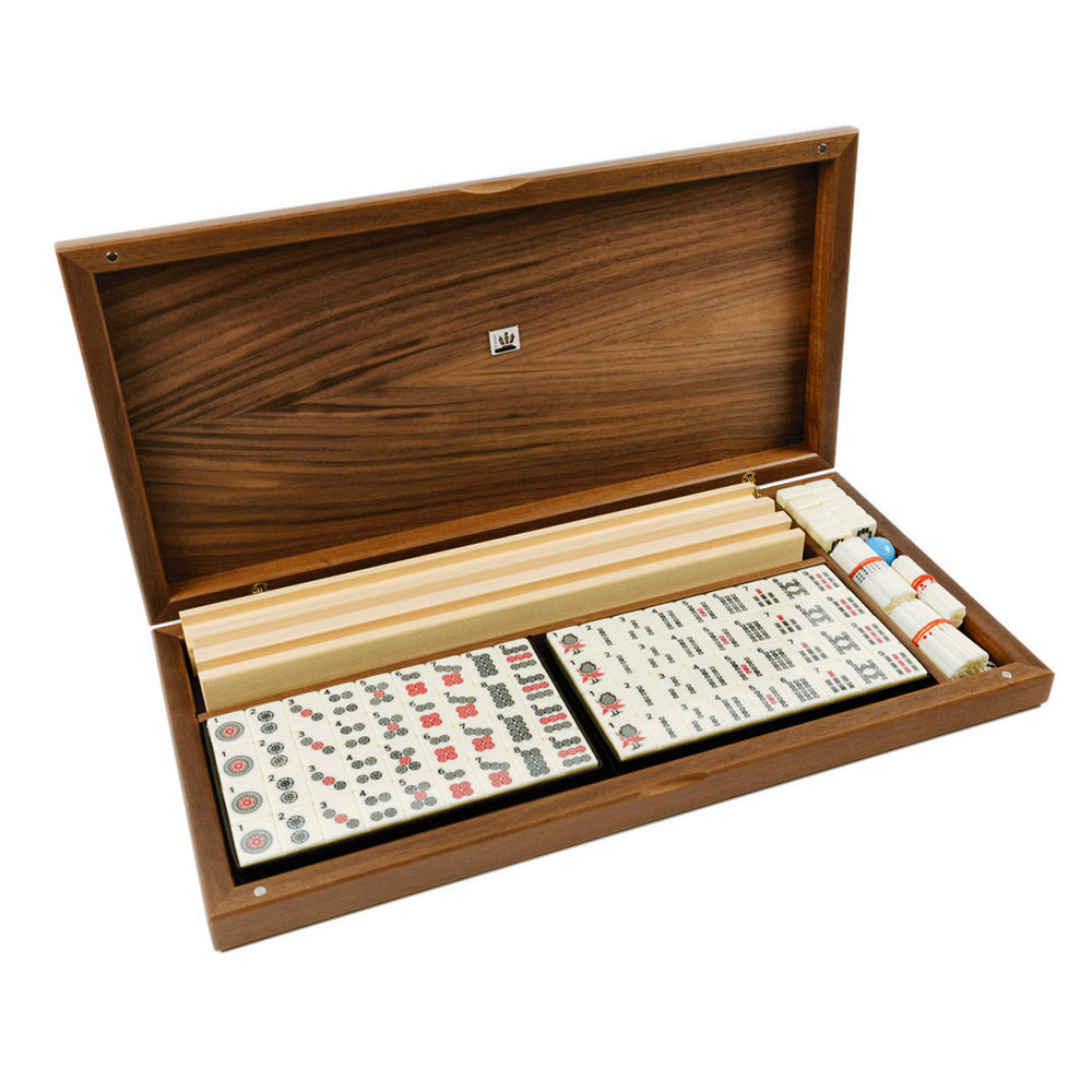Walnut case mah jong set (acrylic tiles)