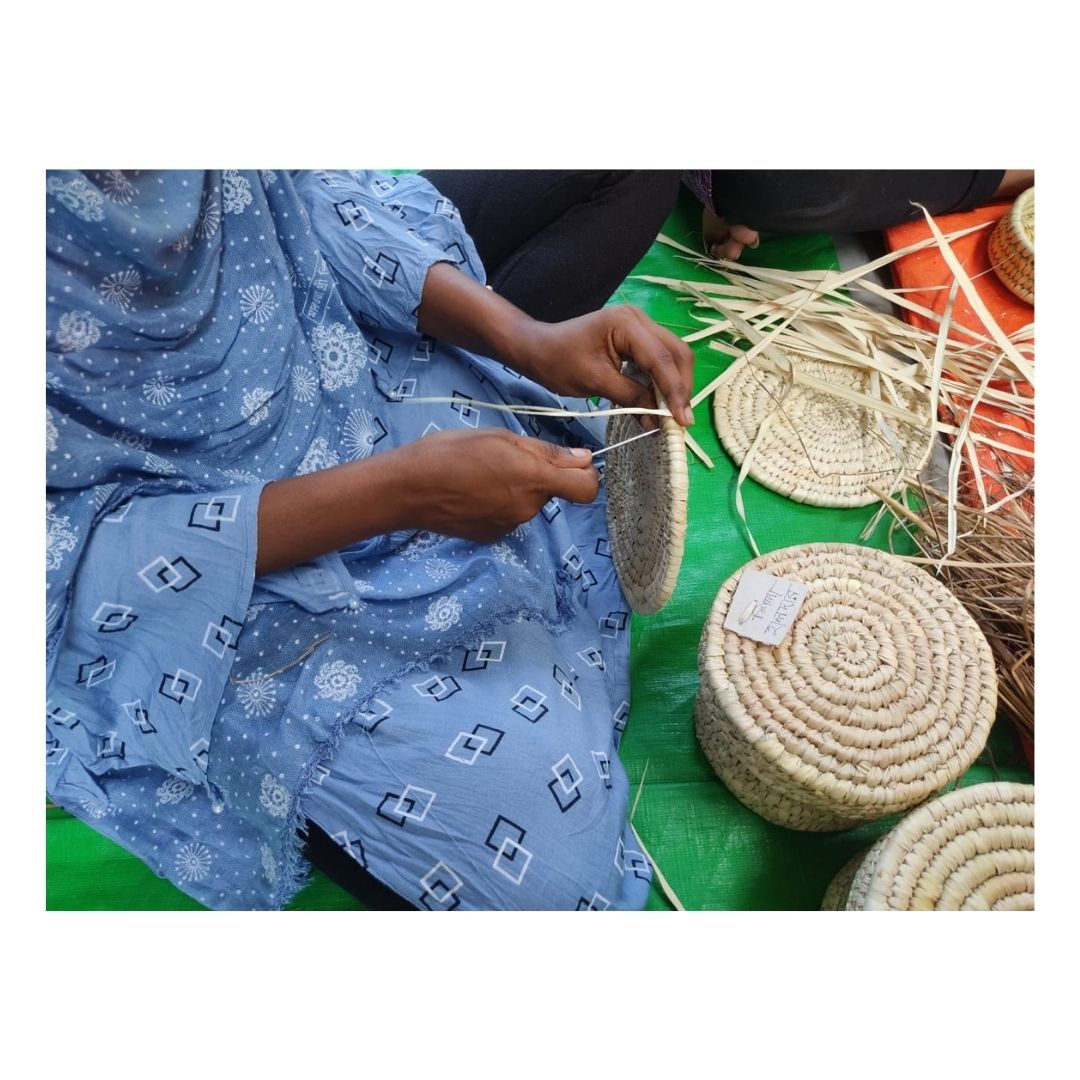 Hand-woven go stone bowls (pair)