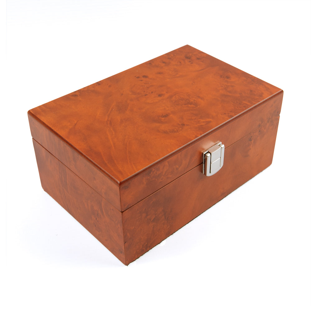 Wadham chess pieces: Staunton style in double-weighted natural and black boxwood