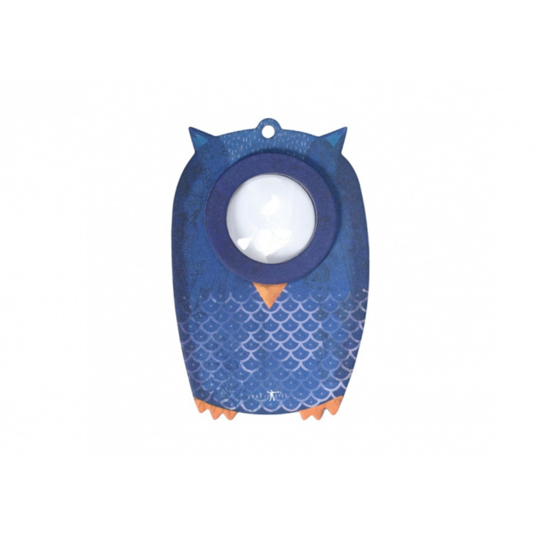Owl magnifying glass